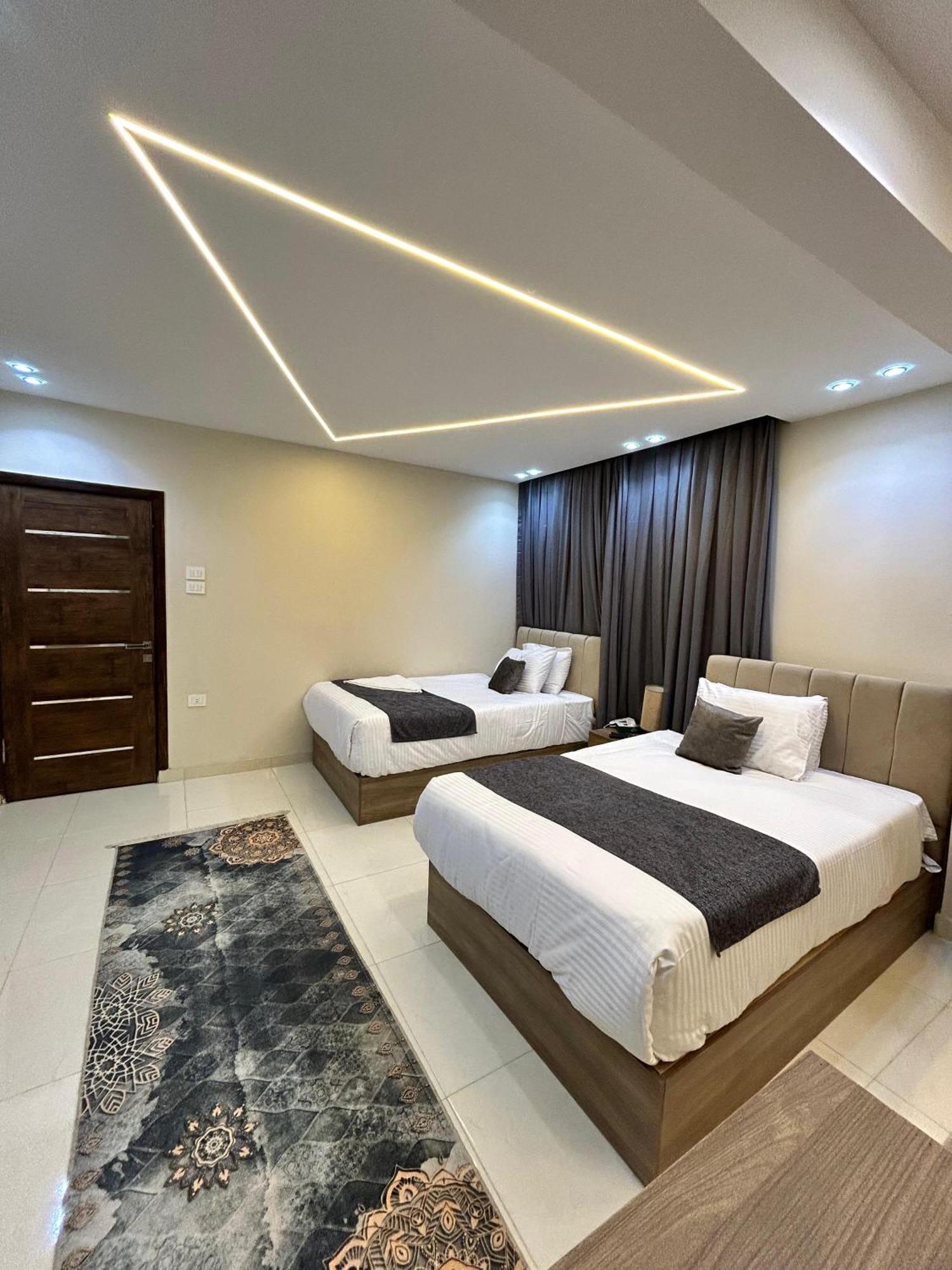 New Dema Pyramids View Hotel 3*
